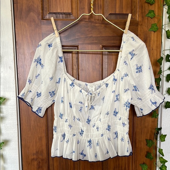 100% COTTON Cottagecore Prairie Milkmaid Floral Peplum Top in White Blue | M - Picture 1 of 9
